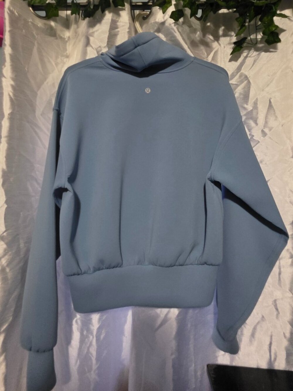 Lululemon pullover - Picture 2 of 2